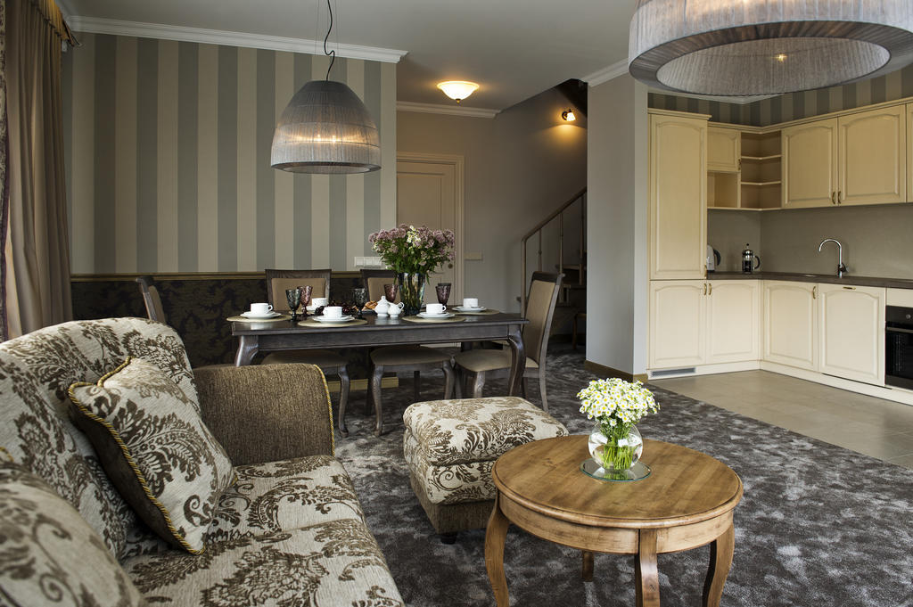 Ursula Royal Apartments Druskininkai Phòng bức ảnh